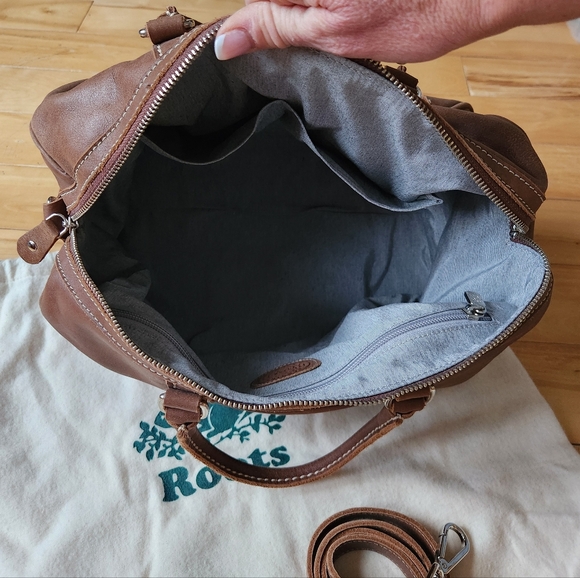 Roots Brown Tribe Leather Bag - Picture 6 of 8